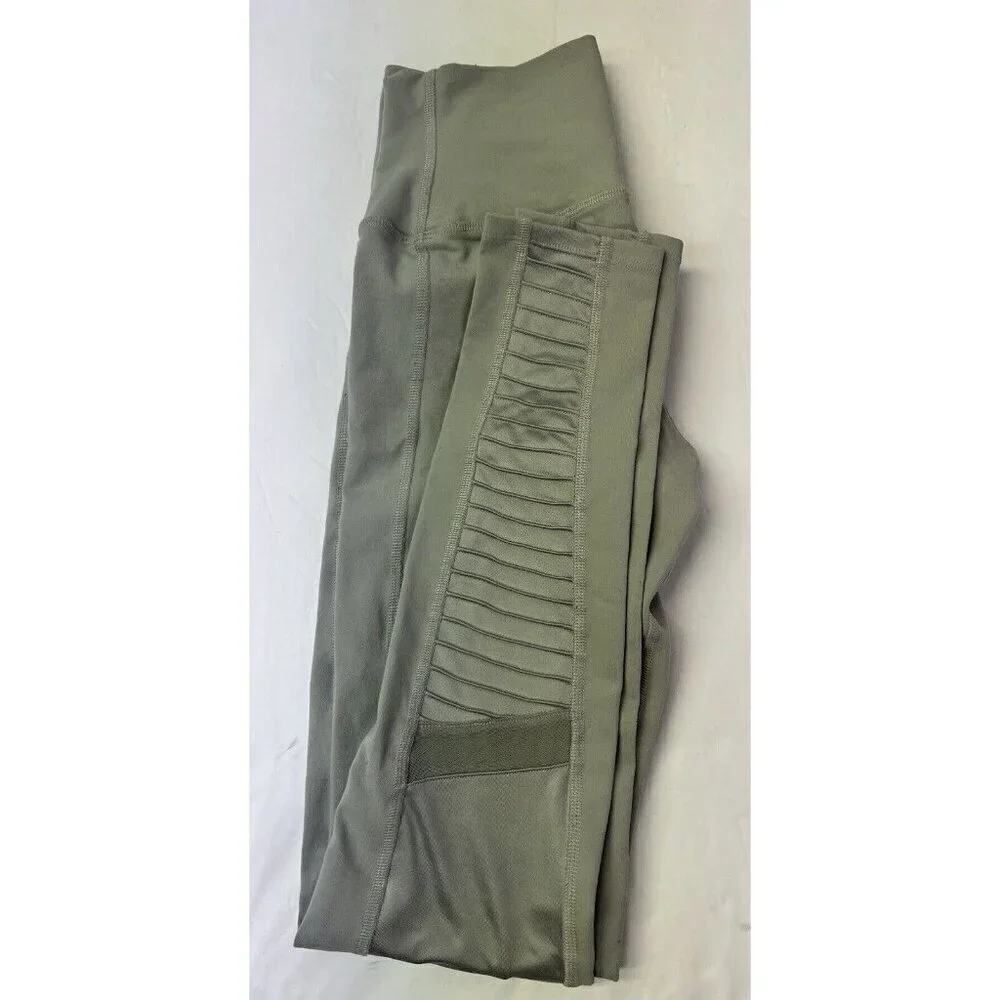 Alo Yoga Moto Leggings Size Small light gray Woman’s Textured High Waisted - Picture 11 of 11
